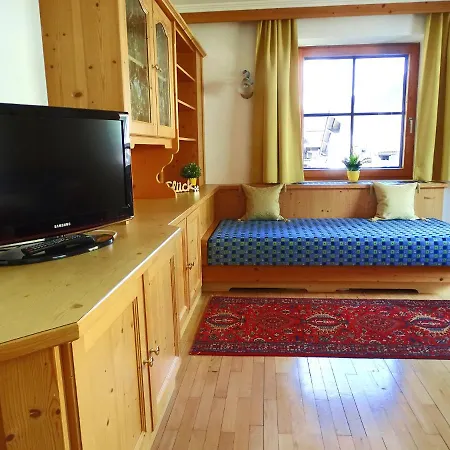 Windschnur By Piaunddirk מאיירהופן