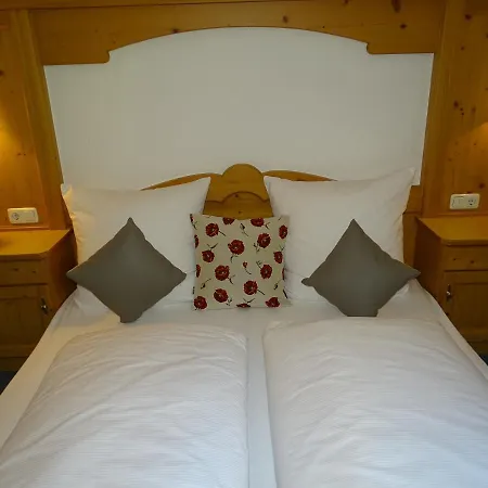 Windschnur By Piaunddirk * Майрхофен